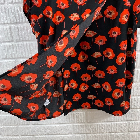 CABI #3251 Flanders Poppy Top Small - Picture 6 of 6